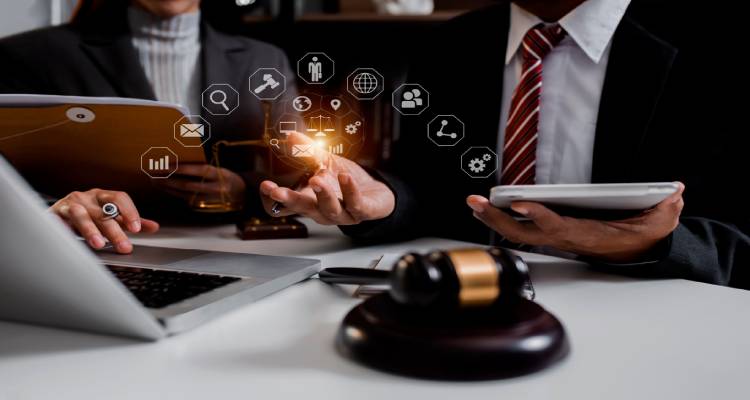 4 Ways Social Media Can Boost Your Law Firm’s Growth (2)